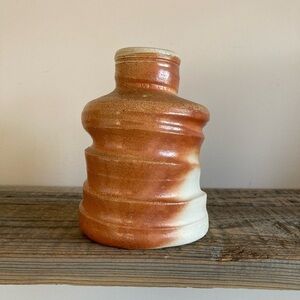 Art pottery jug bottle ribbed barrel shape